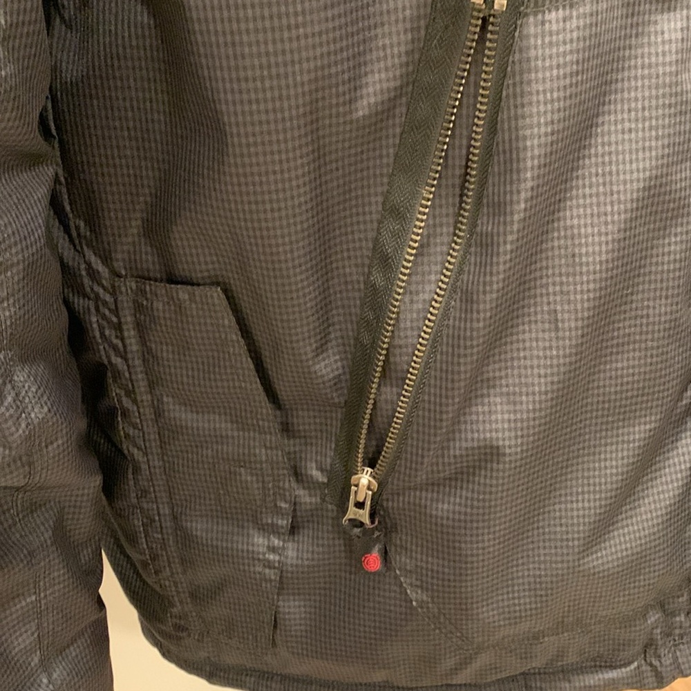 Element brand Men's winter parka carbon fiber look - Picture 6 of 10
